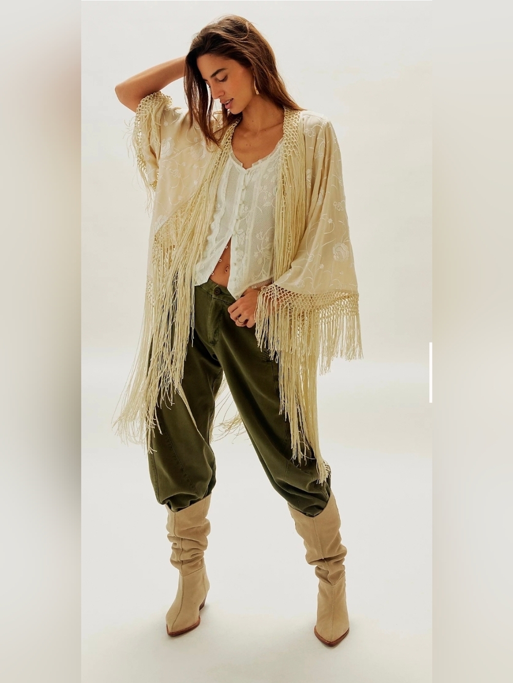 London Nights Piano Duster
Fringed Boho in Light Beige